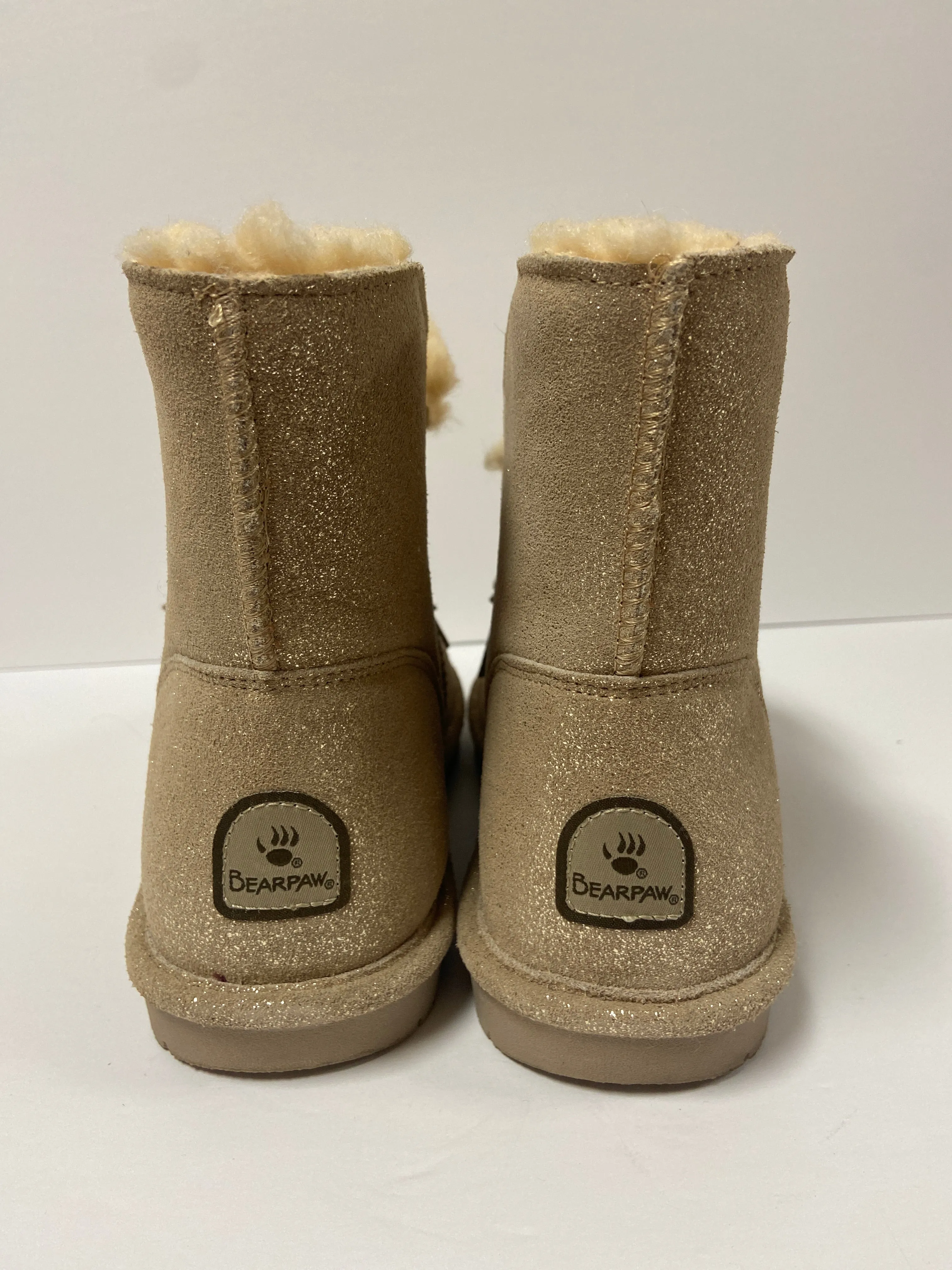 Boots Snow By Bearpaw  Size: 9