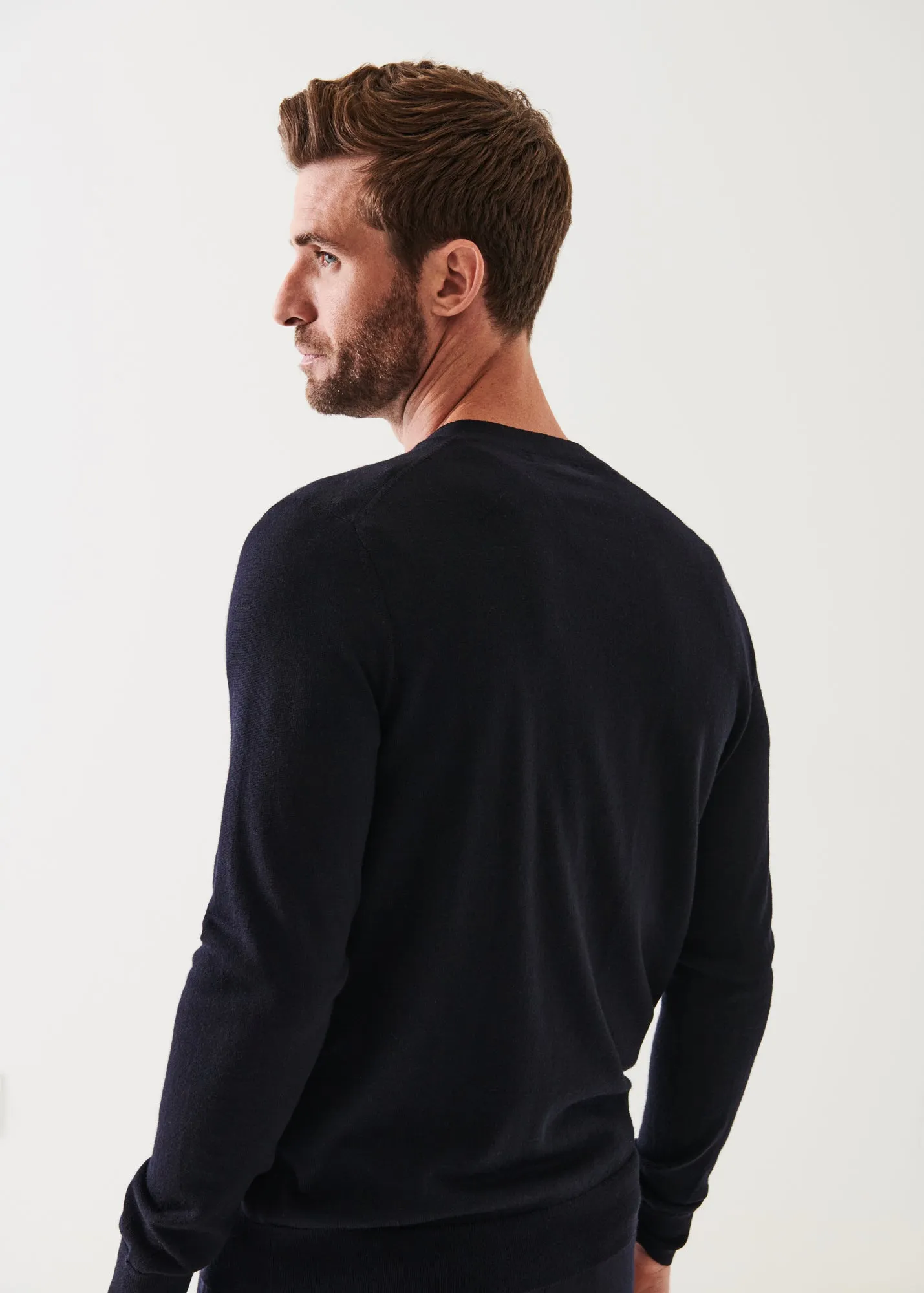 EXTRA-FINE MERINO CARDIGAN