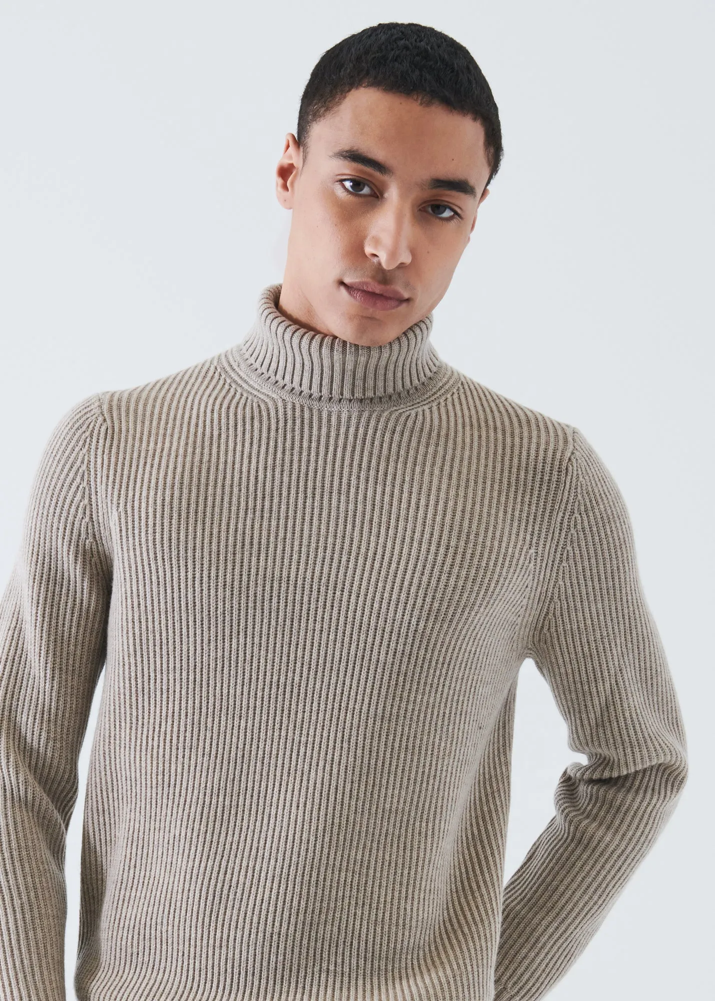 MERINO RIBBED KNIT TURTLENECK