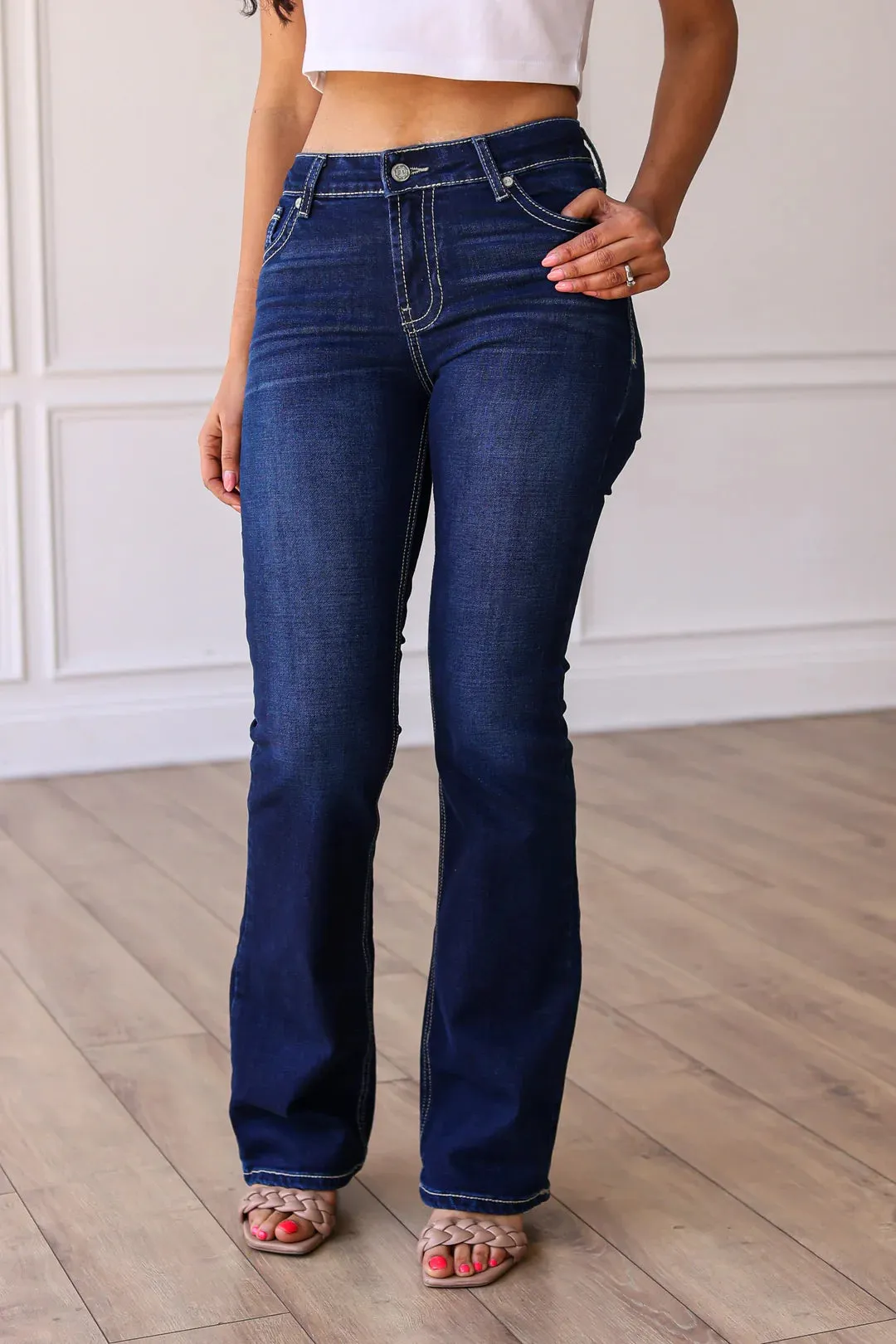 THE COURTNEY MIDRISE BOOTCUT JEAN